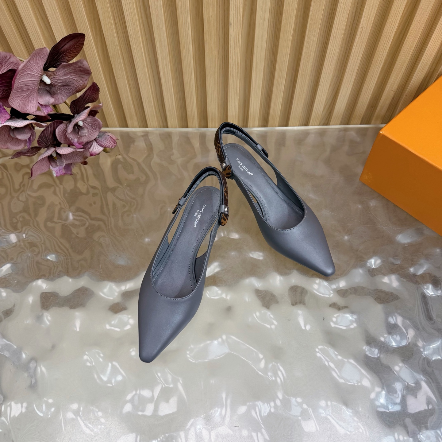 Women's high heels